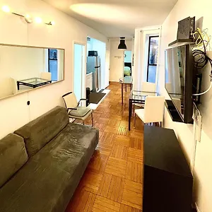 Stunning Two Bed Apt Hells Kitchen Apartamento