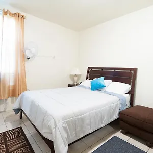 Studio And 1 Bedroom - Bronx Apartamento