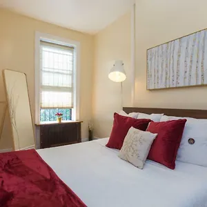 Appartement Lavish 3 Bedroom In Williamsburg!!, New York